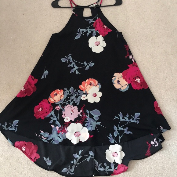 Charlotte Russe | Floral Midi Dress - Picture 2 of 7